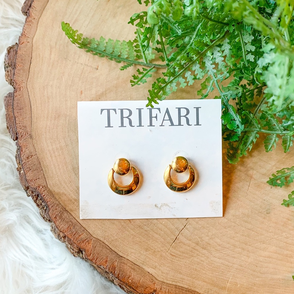 Vintage Trifari Gold Chunky Door Knocker Earrings